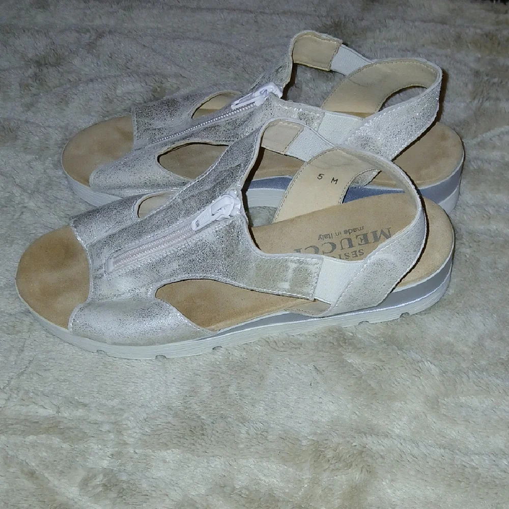 Me Too Women's Silver Sandals